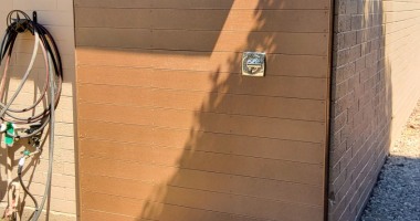 Poley-Outside-Shower