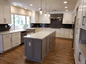 Custom Cabinets in Glendale, Peoria, Phoenix, Scottsdale, and Surprise, AZ