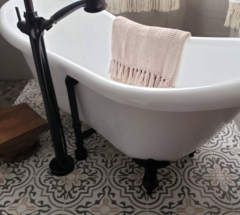 Bathtub after a Bathroom Remodeling in Phoenix, Peoria, AZ, Scottsdale, Glendale, AZ, and Surrounding Areas