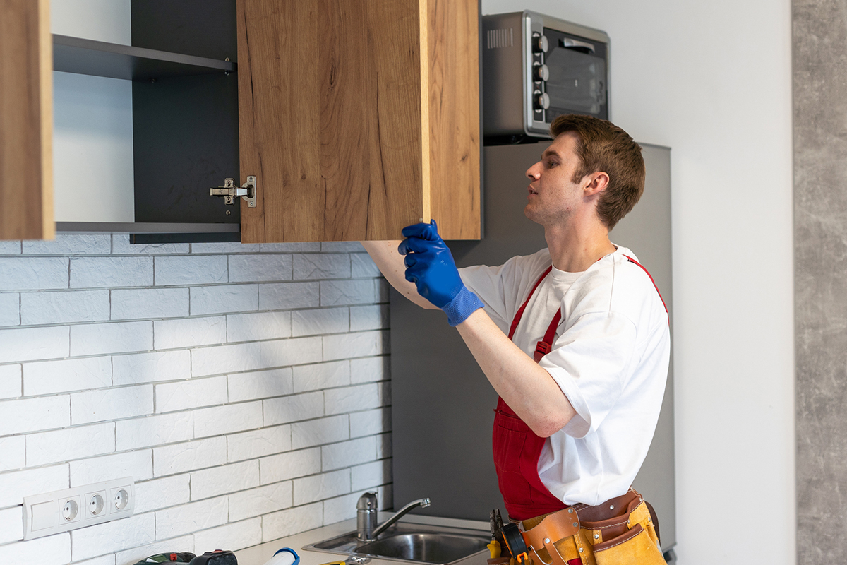 Contractor Conducting a Kitchen Remodel in Scottsdale, AZ